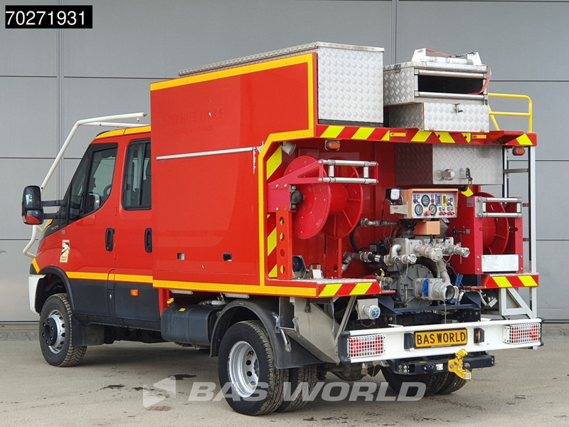 Iveco Daily 70C17 4x4 Achleitner Firetruck Brandweerwagen AWD Allrad Camper 1200liter Airco Dubbel cabine Trekhaak Cruise control - Ambulanță: Foto 2 Iveco Daily 70C17 4x4 Achleitner Firetruck Brandweerwagen AWD Allrad Camper 1200liter Airco Dubbel cabine Trekhaak Cruise control - Ambulanță: Foto 2