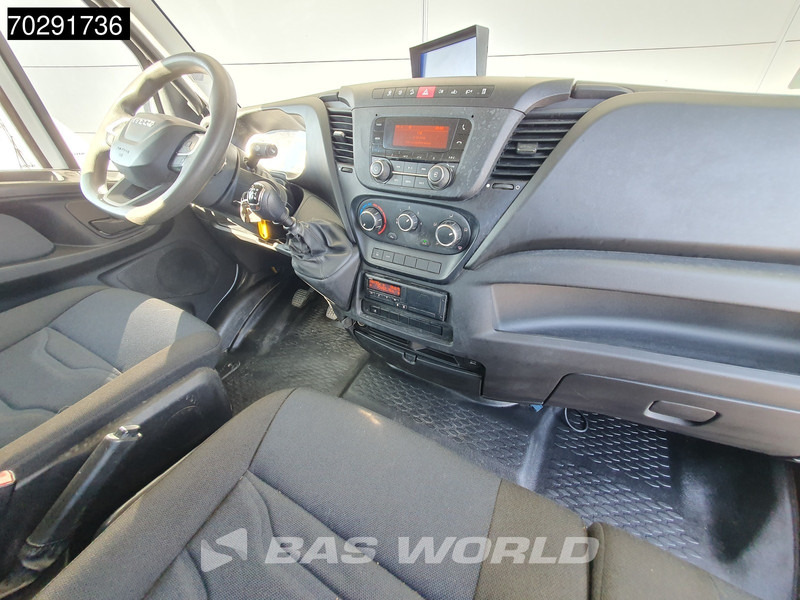 Autoutilitară cu platformă Iveco Daily 70C18 3.0L Open Laadbak Dubbel Cabine Dubbellucht 3,5t Trekhaak Airco Cruise Euro6 Pritsche Pickup Open Box 2m3 Airco Trekhaak C: Foto 10 Autoutilitară cu platformă Iveco Daily 70C18 3.0L Open Laadbak Dubbel Cabine Dubbellucht 3,5t Trekhaak Airco Cruise Euro6 Pritsche Pickup Open Box 2m3 Airco Trekhaak C: Foto 10