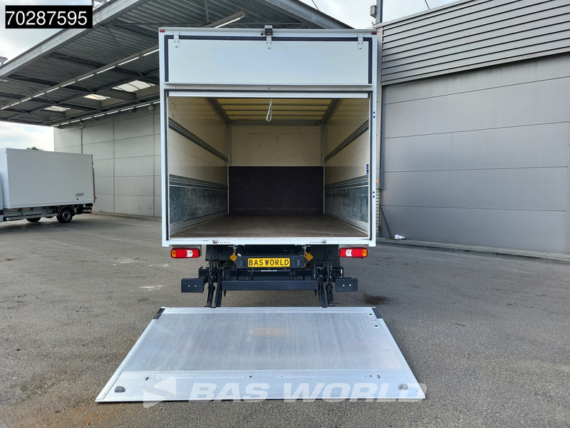 Iveco Daily 70C21 3.0L Automaat Luchtvering Laadklep 210PK Airco Cruise Camera Euro6 Meubelbak Koffer 36m3 Airco Cruise control - Autoutilitară box: Foto 3 Iveco Daily 70C21 3.0L Automaat Luchtvering Laadklep 210PK Airco Cruise Camera Euro6 Meubelbak Koffer 36m3 Airco Cruise control - Autoutilitară box: Foto 3
