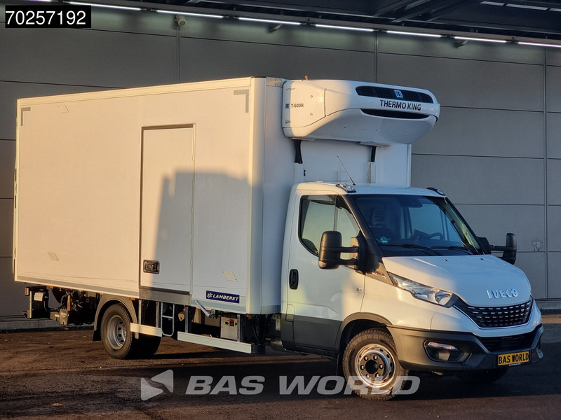 Iveco Daily 72C21 3.0L Koelwagen Laadklep Thermo King T-600R 380V Luchtvering Koelwagen Airco Cruise Camera Koeler Koel Kühlwagen 28m3 Airco - Autoutilitară frigorifica: Foto 5 Iveco Daily 72C21 3.0L Koelwagen Laadklep Thermo King T-600R 380V Luchtvering Koelwagen Airco Cruise Camera Koeler Koel Kühlwagen 28m3 Airco - Autoutilitară frigorifica: Foto 5