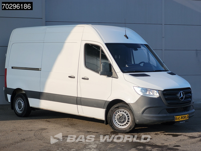 Mercedes-Benz Sprinter 314 CDI Automaat L2H2 Trekhaak Airco Cruise Camera Parkeersensoren MBUX CarPlay Standkachel Euro6 L2 Airco Trekhaak - Dubă: Foto 3 Mercedes-Benz Sprinter 314 CDI Automaat L2H2 Trekhaak Airco Cruise Camera Parkeersensoren MBUX CarPlay Standkachel Euro6 L2 Airco Trekhaak - Dubă: Foto 3