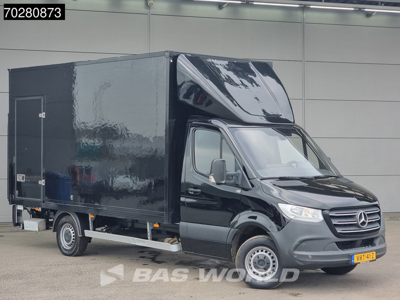 Mercedes-Benz Sprinter 314 CDI Laadklep Automaat Zijdeur Bakwagen Airco Cruise Carplay MBUX Meubelbak Koffer 21m3 Airco Cruise control - Autoutilitară box: Foto 5 Mercedes-Benz Sprinter 314 CDI Laadklep Automaat Zijdeur Bakwagen Airco Cruise Carplay MBUX Meubelbak Koffer 21m3 Airco Cruise control - Autoutilitară box: Foto 5