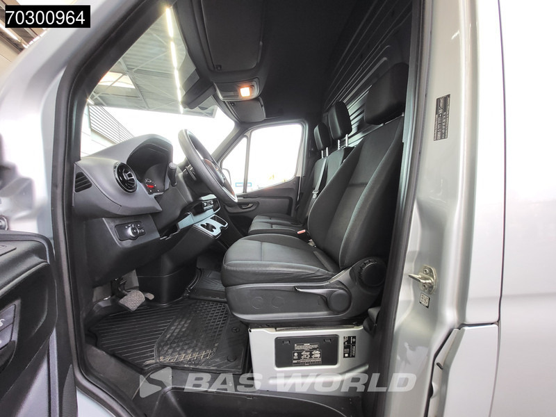 Autoutilitară compactă Mercedes-Benz Sprinter 315 CDI Automaat L2H2 150PK Airco Camera Parkeersensoren MBUX CarPlay Euro6 L2 Airco: Foto 11