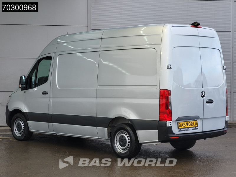 Mercedes-Benz Sprinter 315 CDI Automaat L2H2 150PK Airco Camera Parkeersensoren MBUX CarPlay Euro6 L2 Airco - Autoutilitară compactă: Foto 2 Mercedes-Benz Sprinter 315 CDI Automaat L2H2 150PK Airco Camera Parkeersensoren MBUX CarPlay Euro6 L2 Airco - Autoutilitară compactă: Foto 2