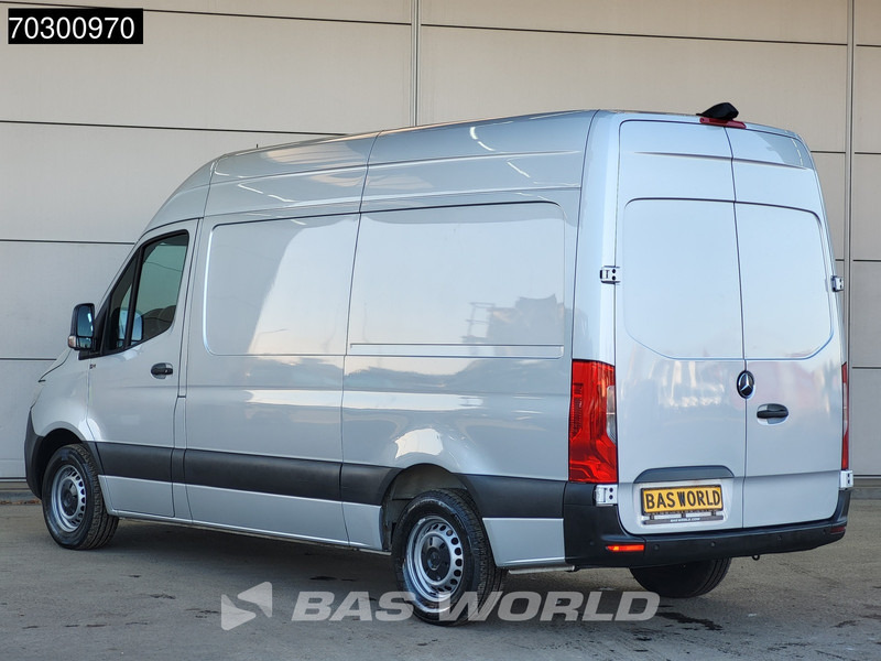 Mercedes-Benz Sprinter 315 CDI Automaat L2H2 150PK Airco Camera Parkeersensoren MBUX CarPlay Euro6 L2 Airco - Autoutilitară compactă: Foto 2 Mercedes-Benz Sprinter 315 CDI Automaat L2H2 150PK Airco Camera Parkeersensoren MBUX CarPlay Euro6 L2 Airco - Autoutilitară compactă: Foto 2