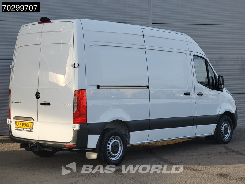 Mercedes-Benz Sprinter 315 CDI Automaat L2H2 Trekhaak ACC Airco Camera Parkeersensoren MBUX CarPlay Euro6 L2 Airco Trekhaak - Dubă: Foto 5 Mercedes-Benz Sprinter 315 CDI Automaat L2H2 Trekhaak ACC Airco Camera Parkeersensoren MBUX CarPlay Euro6 L2 Airco Trekhaak - Dubă: Foto 5