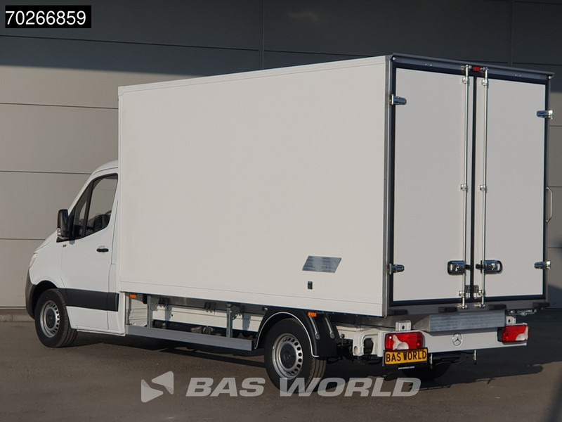Mercedes-Benz Sprinter 315 CDI Koelwagen Achterdeuren Thermo King C-250 Airco Carplay MBUX Koel Koeler Kühl Kühler Kühlwagen Kühlkoffer 17m3 Airco - Autoutilitară frigorifica: Foto 2 Mercedes-Benz Sprinter 315 CDI Koelwagen Achterdeuren Thermo King C-250 Airco Carplay MBUX Koel Koeler Kühl Kühler Kühlwagen Kühlkoffer 17m3 Airco - Autoutilitară frigorifica: Foto 2
