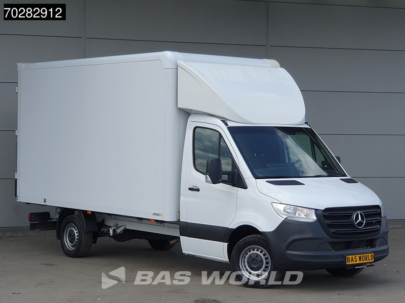 Mercedes-Benz Sprinter 317 CDI Automaat Bakwagen Achterdeuren Airco Camera Euro6 Meubelbak Koffer 21m3 Airco - Autoutilitară box: Foto 5 Mercedes-Benz Sprinter 317 CDI Automaat Bakwagen Achterdeuren Airco Camera Euro6 Meubelbak Koffer 21m3 Airco - Autoutilitară box: Foto 5