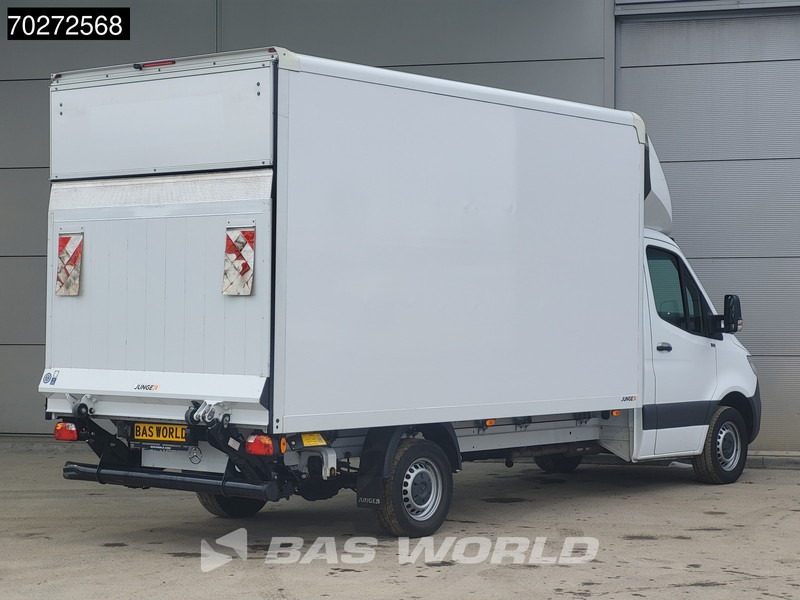 Mercedes-Benz Sprinter 317 CDI Automaat Bakwagen Laadklep Camera Airco Koffer Meubelbak 20m3 Airco - Autoutilitară box: Foto 5 Mercedes-Benz Sprinter 317 CDI Automaat Bakwagen Laadklep Camera Airco Koffer Meubelbak 20m3 Airco - Autoutilitară box: Foto 5