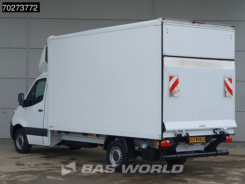 Mercedes-Benz Sprinter 317 CDI Automaat Bakwagen Laadklep Camera Airco Koffer Meubelbak 20m3 Airco - Autoutilitară box: Foto 2 Mercedes-Benz Sprinter 317 CDI Automaat Bakwagen Laadklep Camera Airco Koffer Meubelbak 20m3 Airco - Autoutilitară box: Foto 2