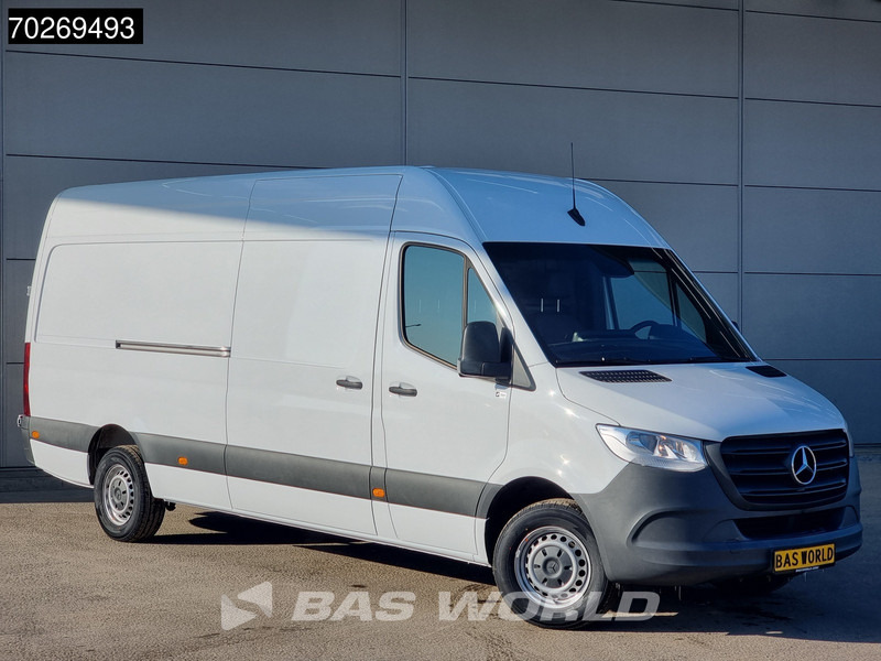 Mercedes-Benz Sprinter 317 CDI Automaat L3H2 Trekhaak Camera Airco MBUX L3 14Airco Trekhaak - Autoutilitară compactă: Foto 3 Mercedes-Benz Sprinter 317 CDI Automaat L3H2 Trekhaak Camera Airco MBUX L3 14Airco Trekhaak - Autoutilitară compactă: Foto 3