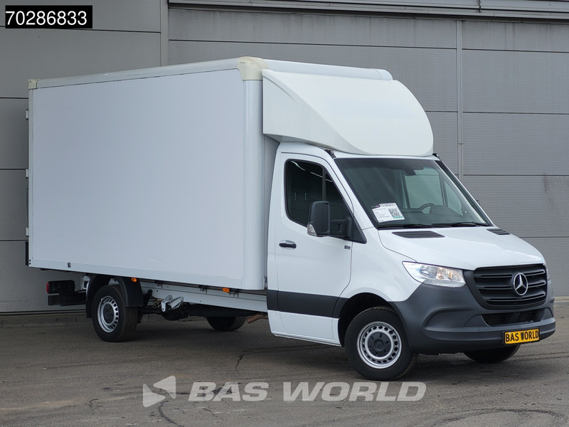 Mercedes-Benz Sprinter 317 CDI Bakwagen Automaat Achterdeuren Airco Camera Euro6 Meubelbak Koffer 21m3 Airco - Autoutilitară box: Foto 5 Mercedes-Benz Sprinter 317 CDI Bakwagen Automaat Achterdeuren Airco Camera Euro6 Meubelbak Koffer 21m3 Airco - Autoutilitară box: Foto 5