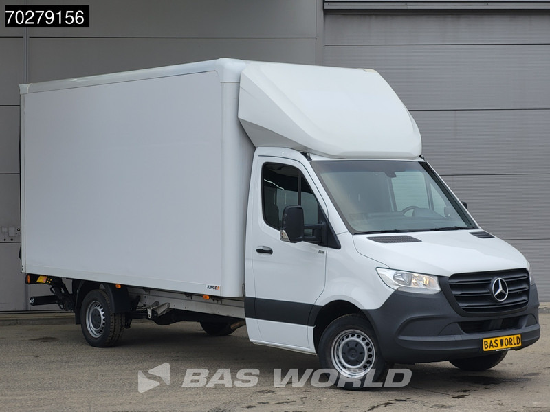 Mercedes-Benz Sprinter 317 CDI Bakwagen Automaat Laadklep Camera Meubelbak Koffer LBW 21m3 Airco - Autoutilitară box: Foto 2 Mercedes-Benz Sprinter 317 CDI Bakwagen Automaat Laadklep Camera Meubelbak Koffer LBW 21m3 Airco - Autoutilitară box: Foto 2