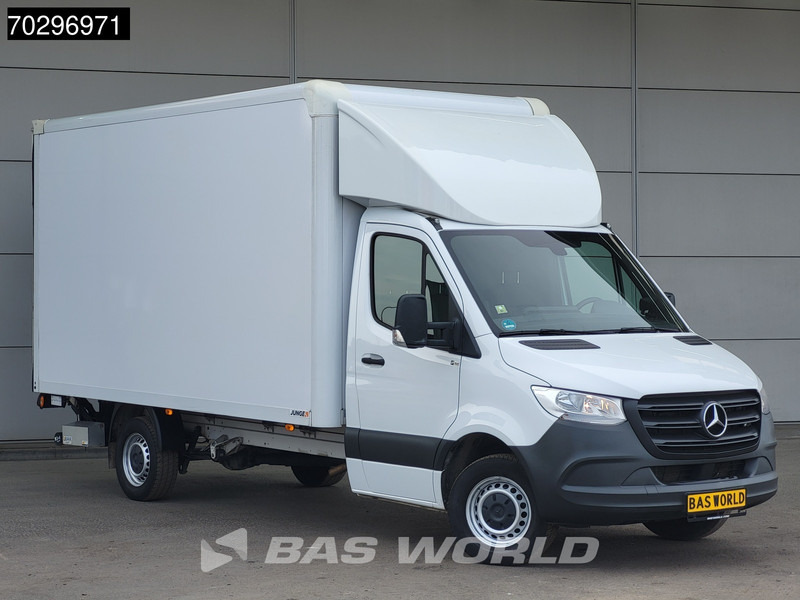 Mercedes-Benz Sprinter 317 CDI Laadklep Automaat Bakwagen 170PK Airco Camera Euro6 Meubelbak Koffer Airco - Autoutilitară box: Foto 5 Mercedes-Benz Sprinter 317 CDI Laadklep Automaat Bakwagen 170PK Airco Camera Euro6 Meubelbak Koffer Airco - Autoutilitară box: Foto 5