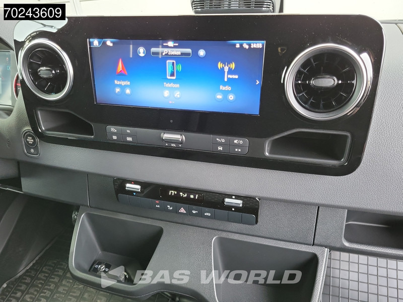 Mercedes-Benz Sprinter 319 CDI Automaat L2H2 Black Edition 2025model ACC LED Navi Camera Velgen 10m3 Airco - Dubă: Foto 5 Mercedes-Benz Sprinter 319 CDI Automaat L2H2 Black Edition 2025model ACC LED Navi Camera Velgen 10m3 Airco - Dubă: Foto 5