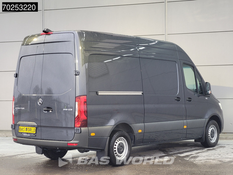 Mercedes-Benz Sprinter 319 CDI Automaat L2H2 model 2025 Camera MBUX LED Airco Cruise 10m3 Airco Cruise control - Dubă: Foto 5 Mercedes-Benz Sprinter 319 CDI Automaat L2H2 model 2025 Camera MBUX LED Airco Cruise 10m3 Airco Cruise control - Dubă: Foto 5
