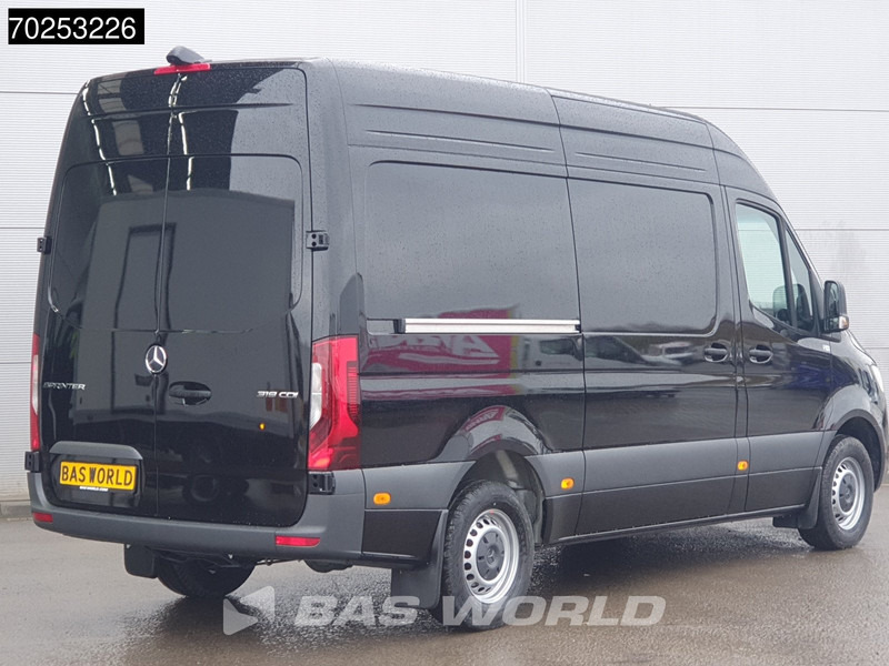 Mercedes-Benz Sprinter 319 CDI Automaat L2H2 model 2025 Camera MBUX LED Airco Cruise 11m3 Airco Cruise control - Dubă: Foto 5 Mercedes-Benz Sprinter 319 CDI Automaat L2H2 model 2025 Camera MBUX LED Airco Cruise 11m3 Airco Cruise control - Dubă: Foto 5