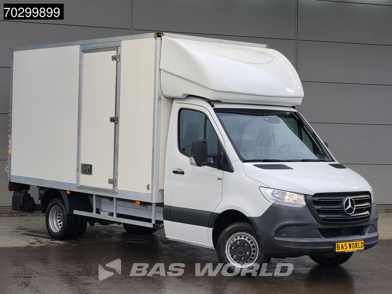 Mercedes-Benz Sprinter 514 CDI Laadklep Automaat Zijdeur Dubbellucht Bakwagen Airco Cruise MBUX CarPlay D'Hollandia Euro6 Meubelbak Koffer Airco Cruise - Autoutilitară box: Foto 5 Mercedes-Benz Sprinter 514 CDI Laadklep Automaat Zijdeur Dubbellucht Bakwagen Airco Cruise MBUX CarPlay D'Hollandia Euro6 Meubelbak Koffer Airco Cruise - Autoutilitară box: Foto 5