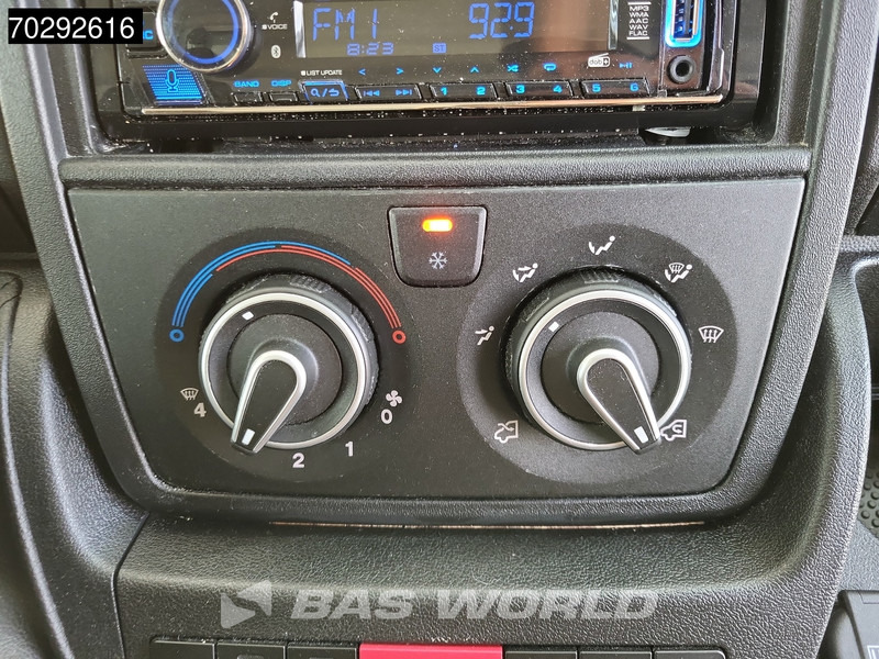 Leasing de Opel Movano 140PK Laadklep Bakwagen Airco Cruise Camera Euro6 Meubelbak Koffer 19m3 Airco Cruise control Opel Movano 140PK Laadklep Bakwagen Airco Cruise Camera Euro6 Meubelbak Koffer 19m3 Airco Cruise control: Foto 14