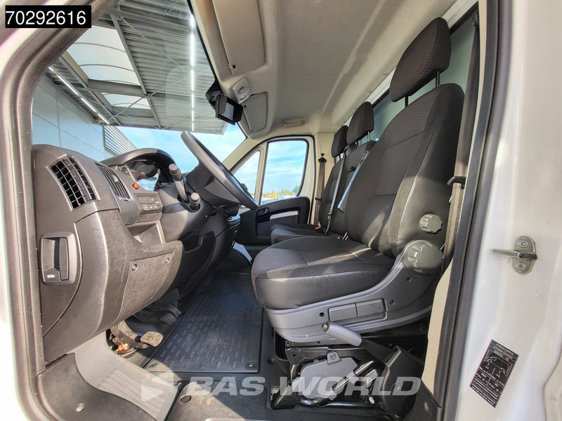 Leasing de Opel Movano 140PK Laadklep Bakwagen Airco Cruise Camera Euro6 Meubelbak Koffer 19m3 Airco Cruise control Opel Movano 140PK Laadklep Bakwagen Airco Cruise Camera Euro6 Meubelbak Koffer 19m3 Airco Cruise control: Foto 9