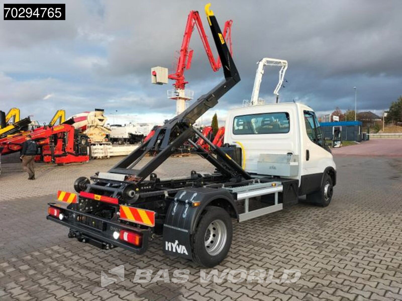 Iveco Daily 70C18 5 Tonnes Hooklift Euro 6 A/C - Autoutilitară basculantă: Foto 5 Iveco Daily 70C18 5 Tonnes Hooklift Euro 6 A/C - Autoutilitară basculantă: Foto 5