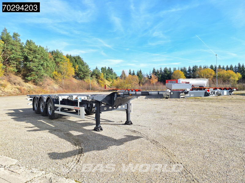 Kässbohrer K.SHG S / 40 - 12 / 27 EU 3 axles NEW! Front – Middle – Rear Extendable Container Chassis - Semiremorcă prelată: Foto 5 Kässbohrer K.SHG S / 40 - 12 / 27 EU 3 axles NEW! Front – Middle – Rear Extendable Container Chassis - Semiremorcă prelată: Foto 5