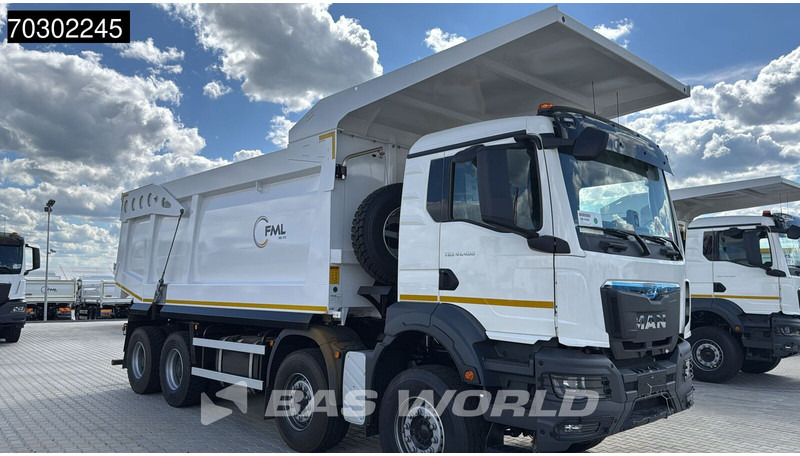 Camion basculantă nou MAN TGS 41.400 8X4 23m3 Wielton Mining tipper Manual Steel suspension EURO 2: Foto 6 Camion basculantă nou MAN TGS 41.400 8X4 23m3 Wielton Mining tipper Manual Steel suspension EURO 2: Foto 6