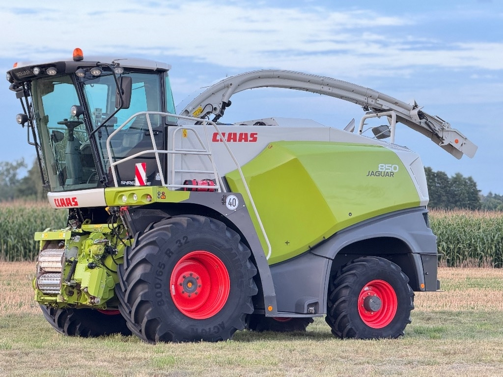 Claas Jaguar 850 Allrad + Kemper 360 PLUS - Combină de Recoltat Furaj: Foto 2 Claas Jaguar 850 Allrad + Kemper 360 PLUS - Combină de Recoltat Furaj: Foto 2