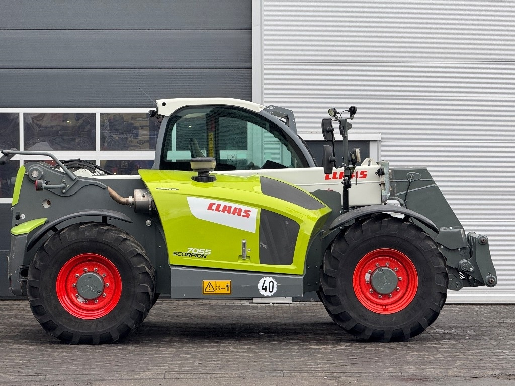 Claas Scorpion 7055 - Stivuitor telescopic: Foto 3 Claas Scorpion 7055 - Stivuitor telescopic: Foto 3