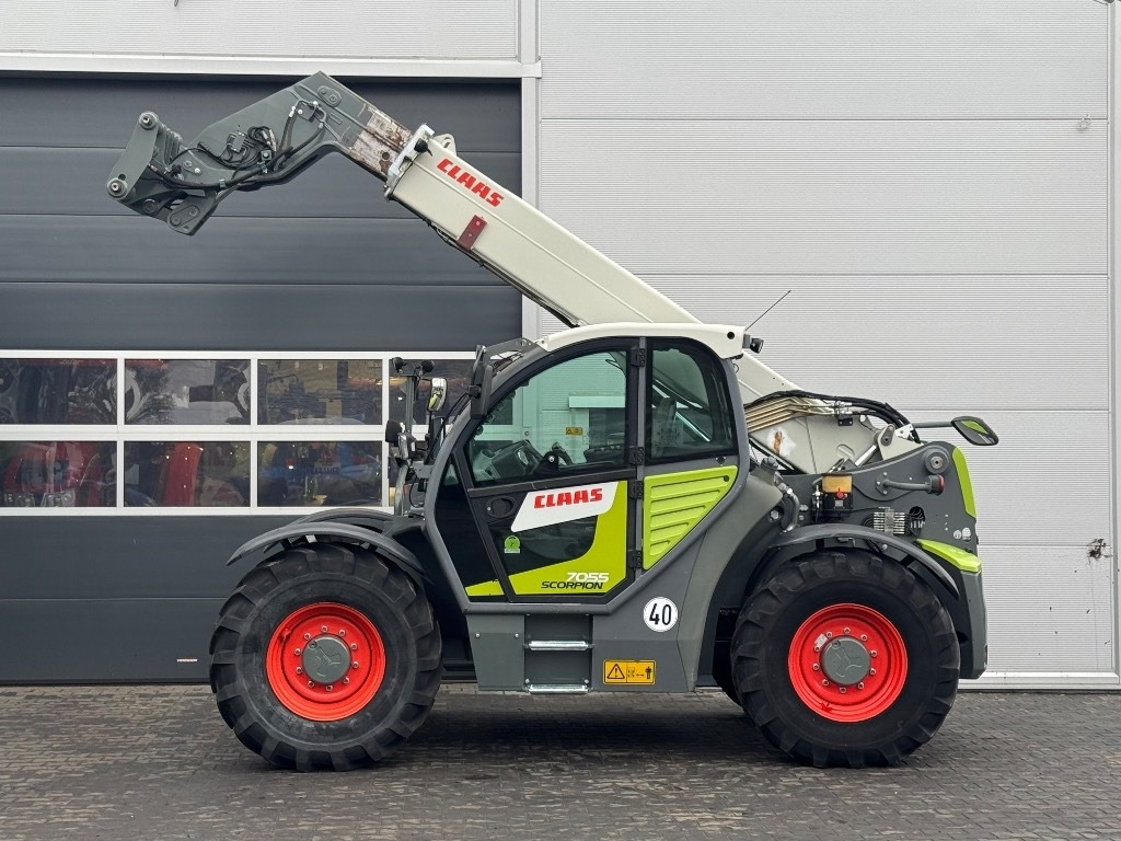 Claas Scorpion 7055 - Stivuitor telescopic: Foto 4 Claas Scorpion 7055 - Stivuitor telescopic: Foto 4