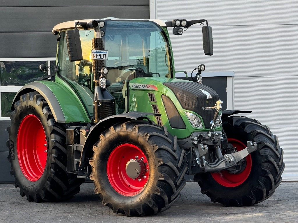 Fendt 720 Vario SCR Profi - Tractor agricol: Foto 2 Fendt 720 Vario SCR Profi - Tractor agricol: Foto 2