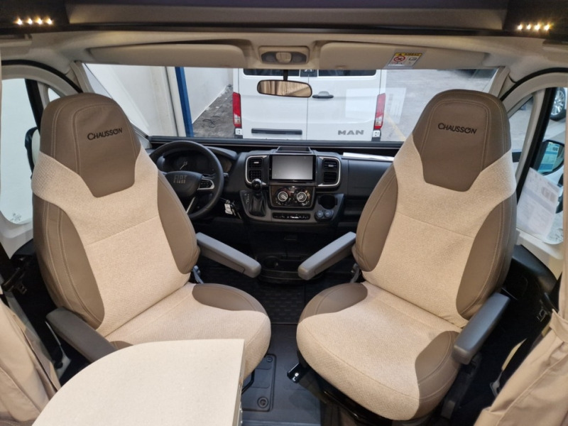 Chausson 798 Ultimate Line - Autorulotă semi-integrată: Foto 5 Chausson 798 Ultimate Line - Autorulotă semi-integrată: Foto 5