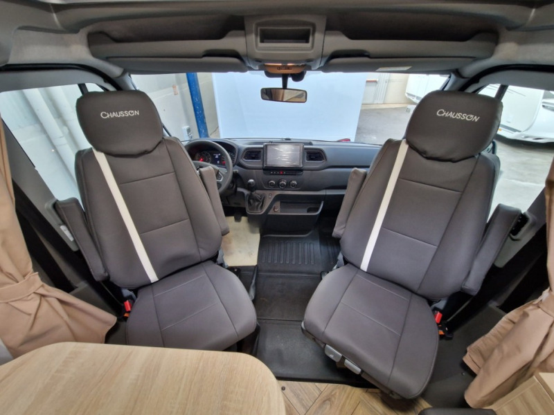 Autorulotă semi-integrată nou Chausson S514 Etape Line: Foto 7 Autorulotă semi-integrată nou Chausson S514 Etape Line: Foto 7