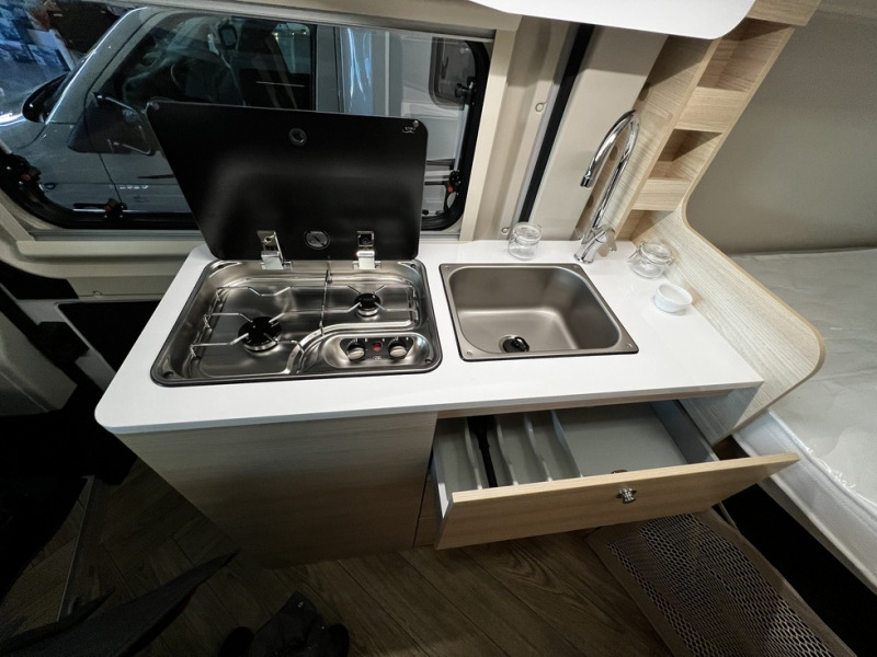 Chausson V594S First Line - Camper van: Foto 5 Chausson V594S First Line - Camper van: Foto 5