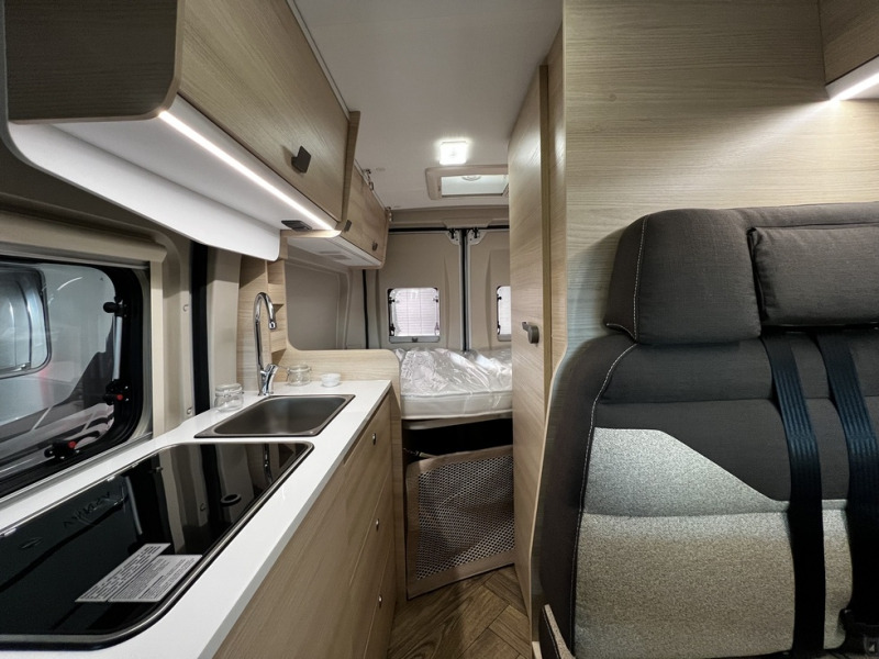 Chausson V594S First Line - Camper van: Foto 4 Chausson V594S First Line - Camper van: Foto 4