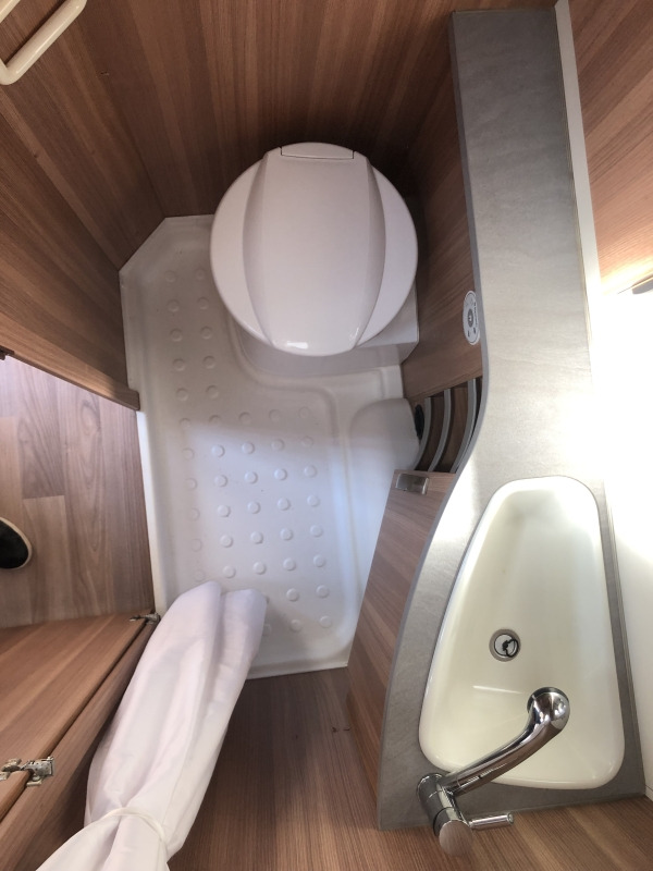 Rulotă WEINSBERG CARAONE 480 EU: Foto 6