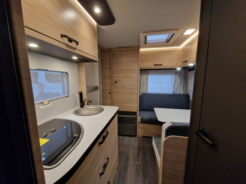 Rulotă nou Weinsberg CaraOne 420 QD: Foto 9