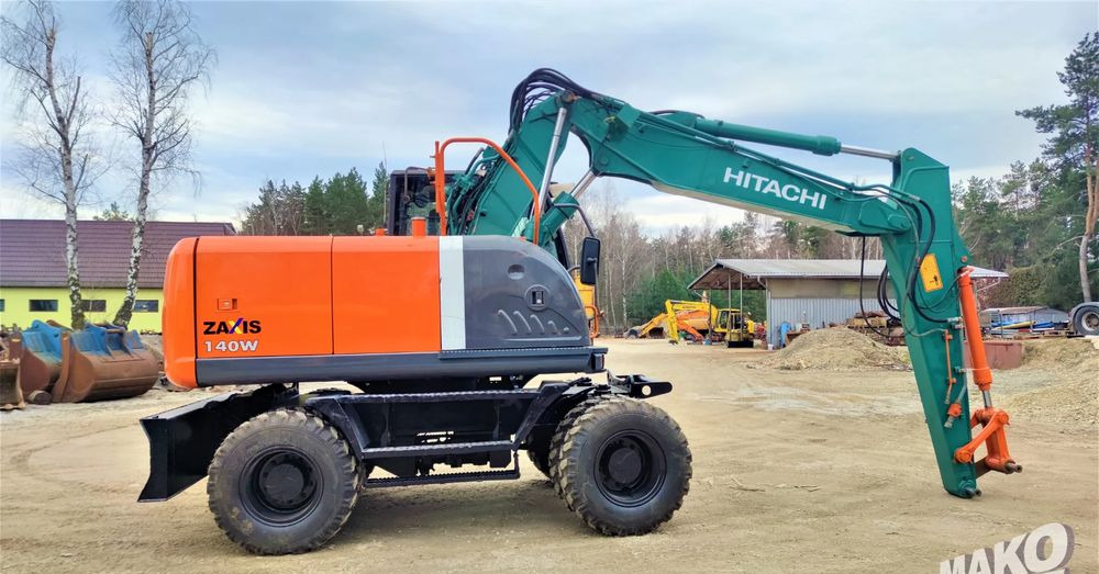 Hitachi ZX140W-3 - Excavator pe roţi: Foto 5 Hitachi ZX140W-3 - Excavator pe roţi: Foto 5