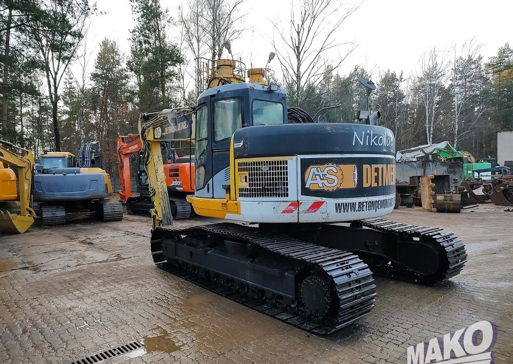 Komatsu PC228USLC-3 - Excavator pe şenile: Foto 2 Komatsu PC228USLC-3 - Excavator pe şenile: Foto 2