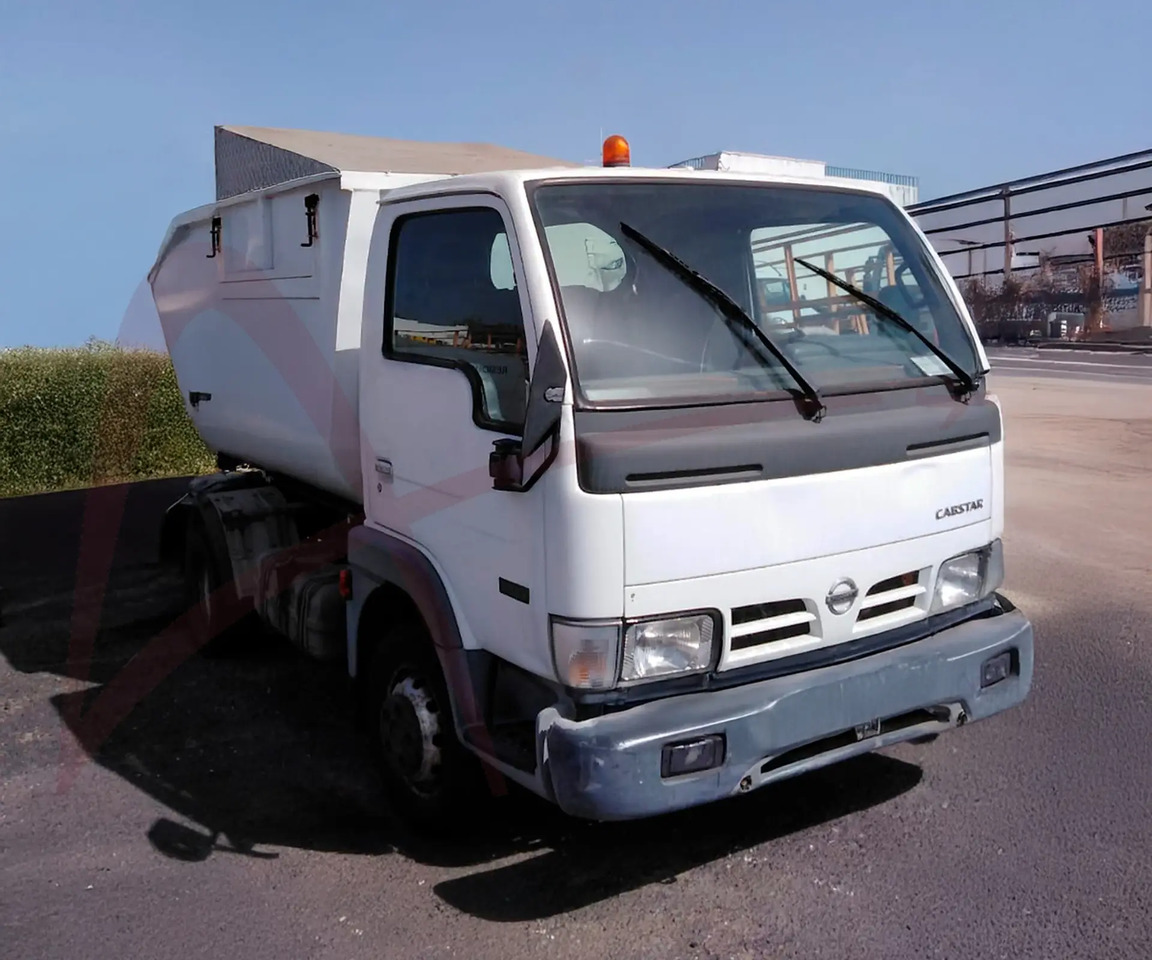 NISSAN CABSTAR.E - Camion: Foto 1 NISSAN CABSTAR.E - Camion: Foto 1