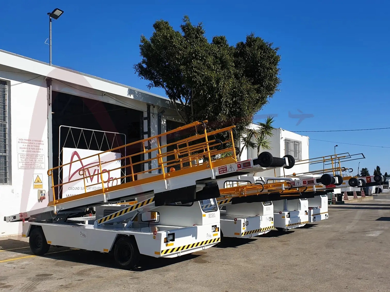 EINSA CDA-14C - Transportor cu bandă pentru avioane: Foto 4 EINSA CDA-14C - Transportor cu bandă pentru avioane: Foto 4