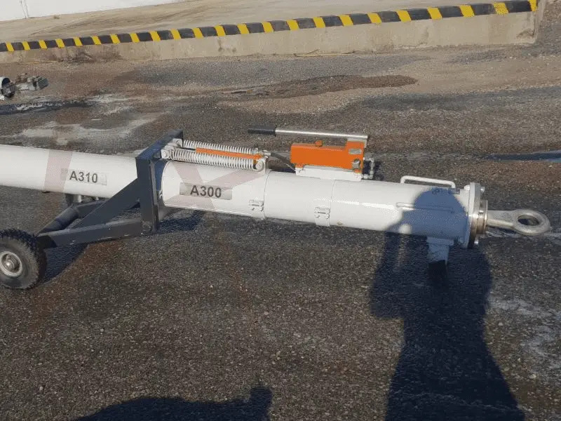 HYDRO TOWA300-L - Echipamente aeroportuare: Foto 3 HYDRO TOWA300-L - Echipamente aeroportuare: Foto 3