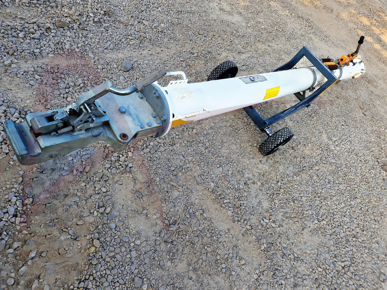 HYDRO TOWB757-C - Echipamente aeroportuare: Foto 1 HYDRO TOWB757-C - Echipamente aeroportuare: Foto 1