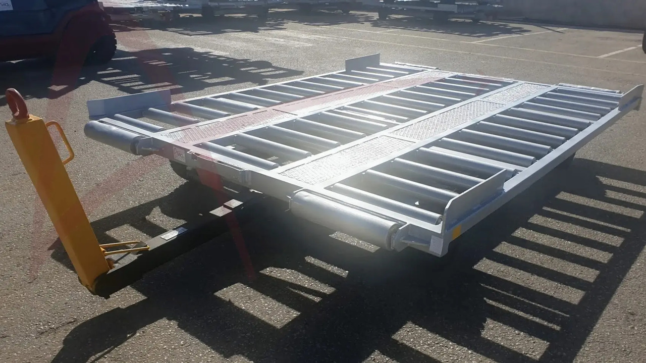 TEMG TG-0018 - Echipamente aeroportuare: Foto 4 TEMG TG-0018 - Echipamente aeroportuare: Foto 4