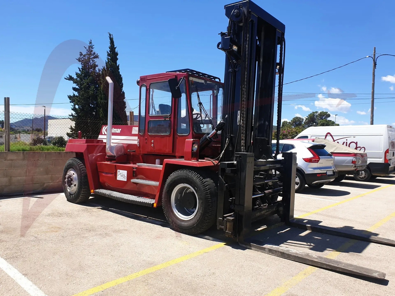 KALMAR DC16-900 - Stivuitor diesel: Foto 3 KALMAR DC16-900 - Stivuitor diesel: Foto 3
