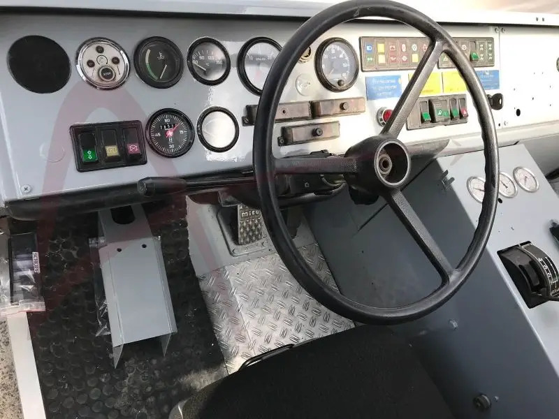 SCHOPF F396W - Tractor pentru aeronave: Foto 4 SCHOPF F396W - Tractor pentru aeronave: Foto 4