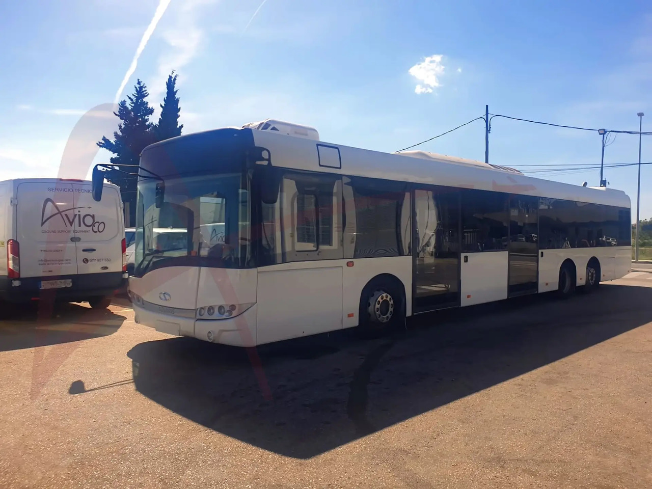 SOLARIS URBINO 15 - Autobuz aeroport: Foto 3 SOLARIS URBINO 15 - Autobuz aeroport: Foto 3