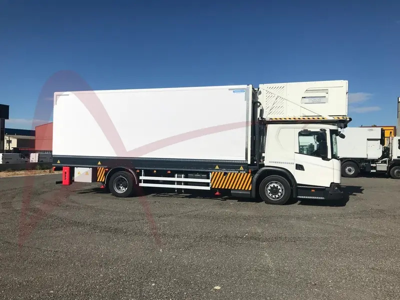TECNOVE L280 B4X2LB - Camion de catering: Foto 2 TECNOVE L280 B4X2LB - Camion de catering: Foto 2