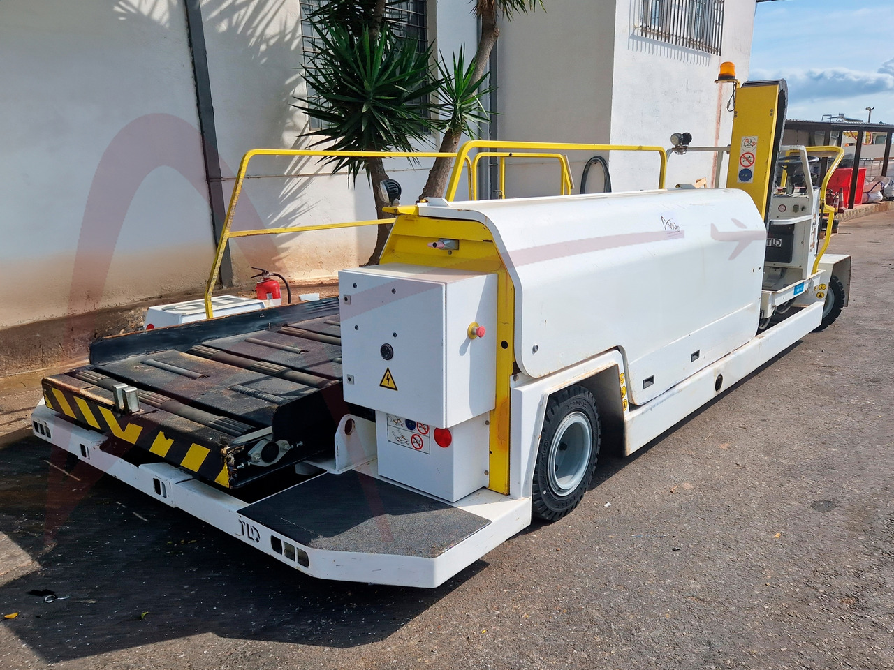 - Încărcător de containere/ Palete: Foto 2 - Încărcător de containere/ Palete: Foto 2
