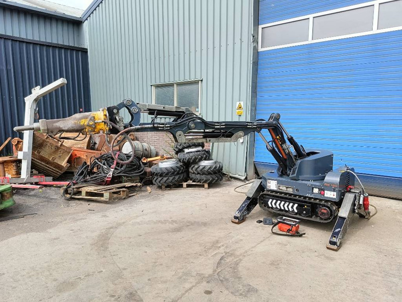 Brokk euroimplementos RDC1510 180 husqvarna robot remote - Excavator pe şenile: Foto 3 Brokk euroimplementos RDC1510 180 husqvarna robot remote - Excavator pe şenile: Foto 3